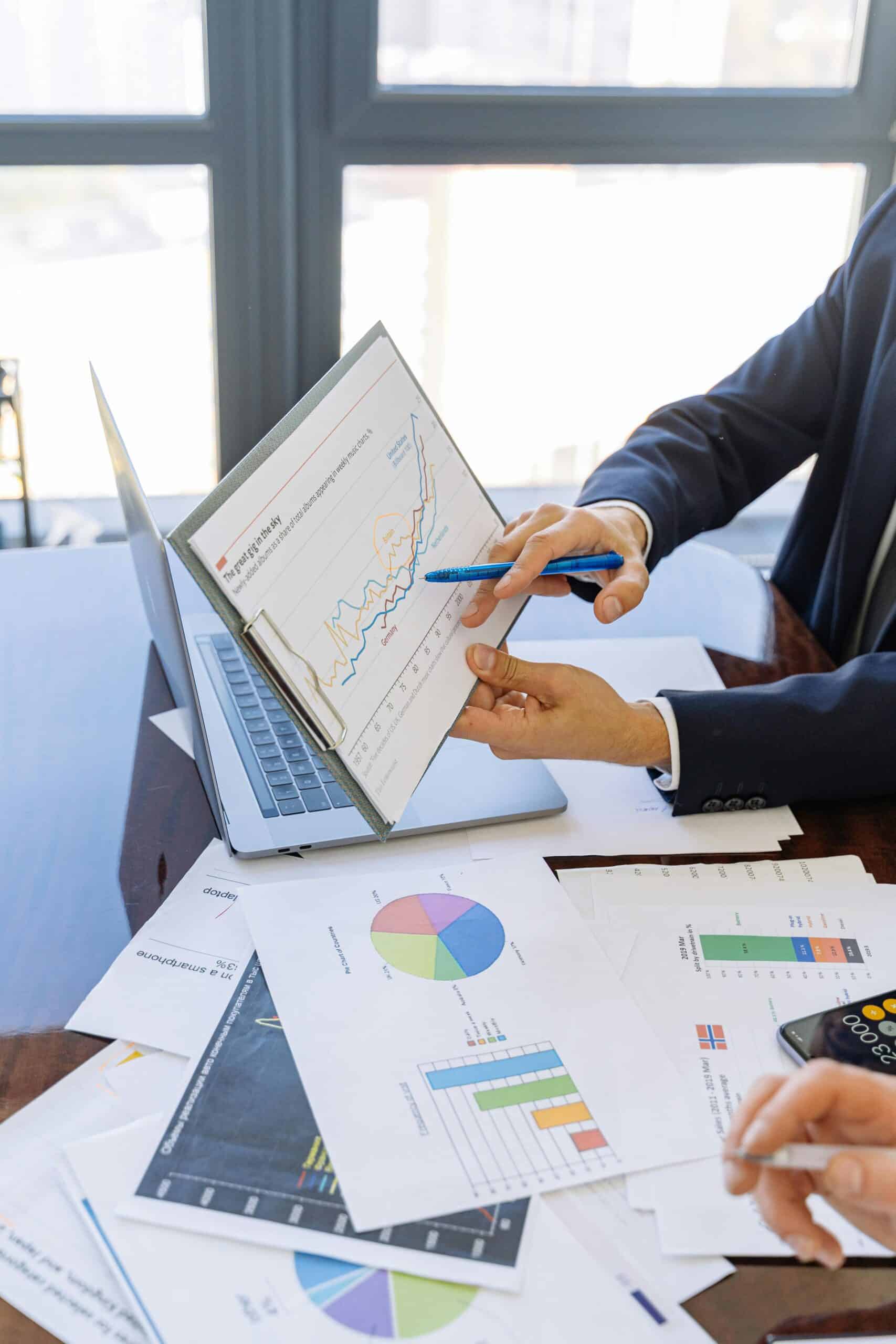 Achieving Excellence in Contract Management and Performance Evaluations